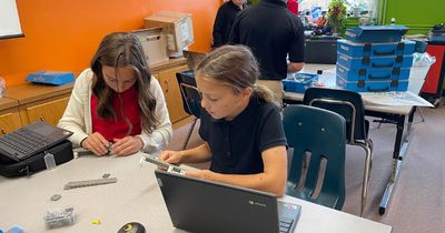 New Technology Innovates Learning for Elementary School Students