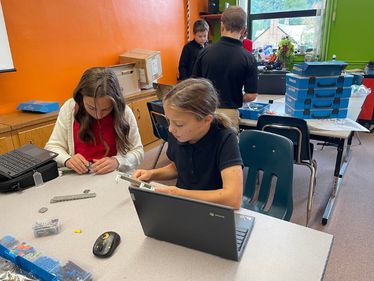 Saint Stephen students learn to build and program robots